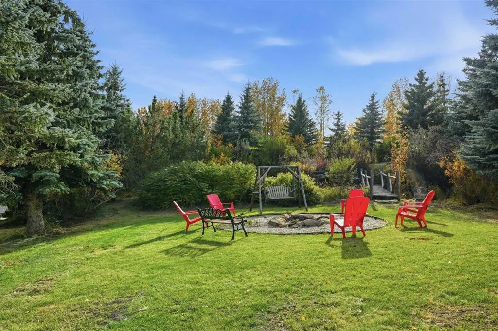28 Bearspaw Acres