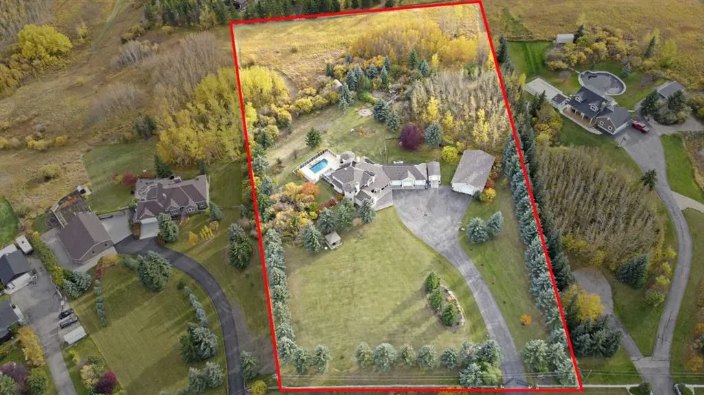 28 Bearspaw Acres