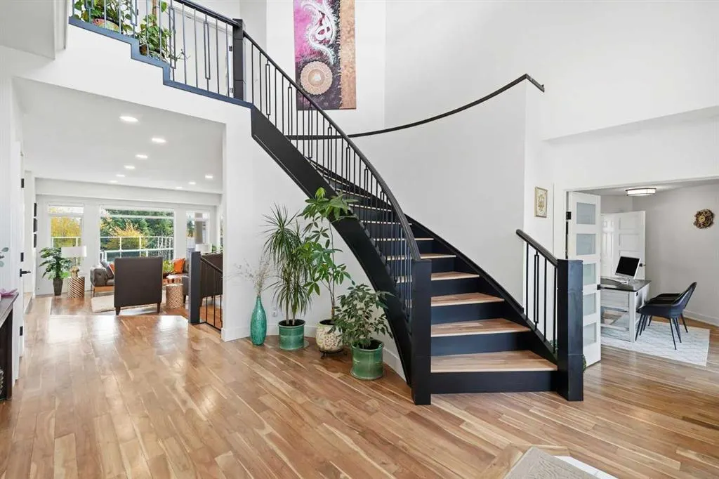 28 Bearspaw Acres