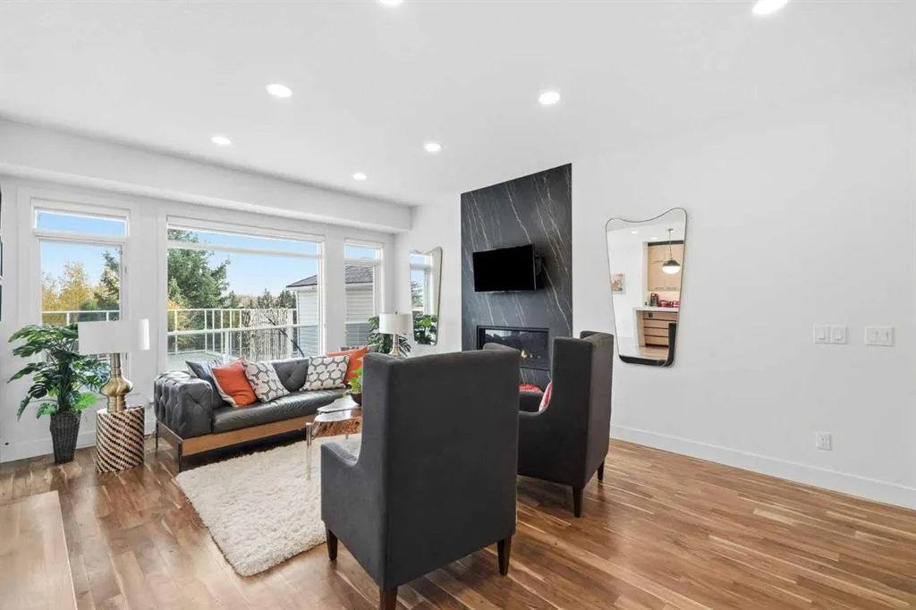 28 Bearspaw Acres
