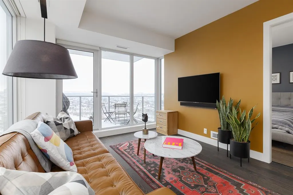 1025 5 Avenue SW #2201