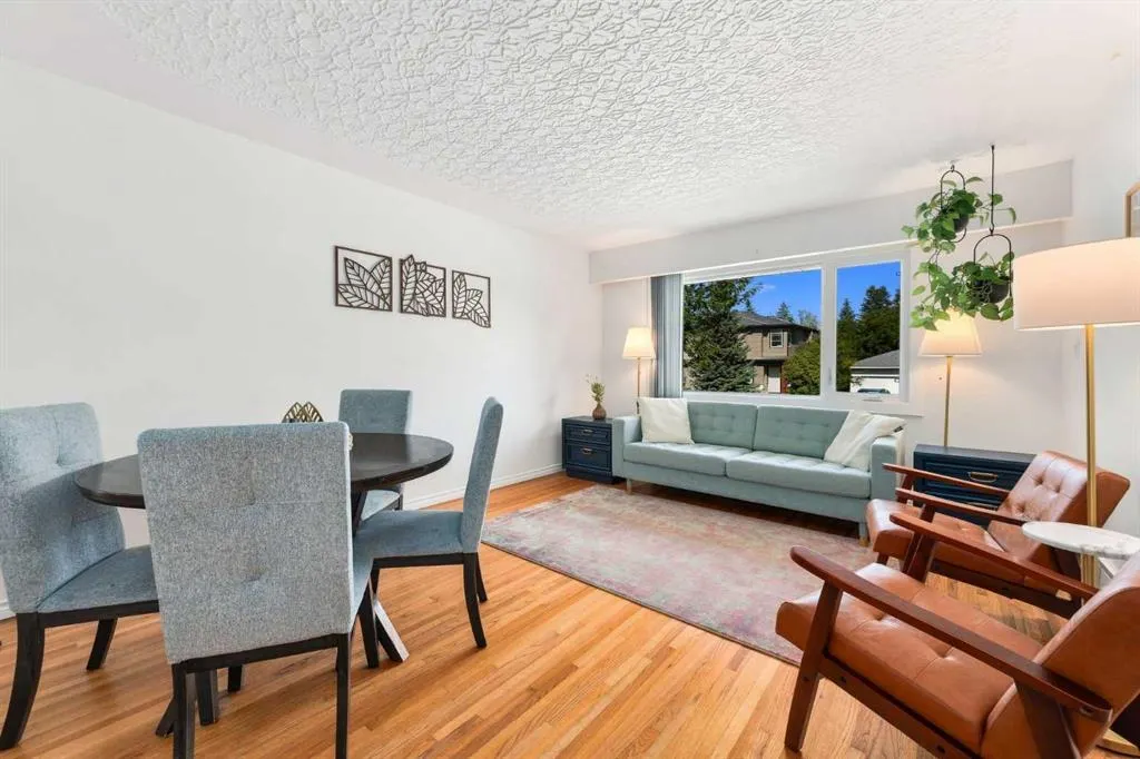 2404 & 2406 Richmond Road SW