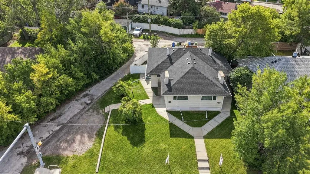 2404 & 2406 Richmond Road SW