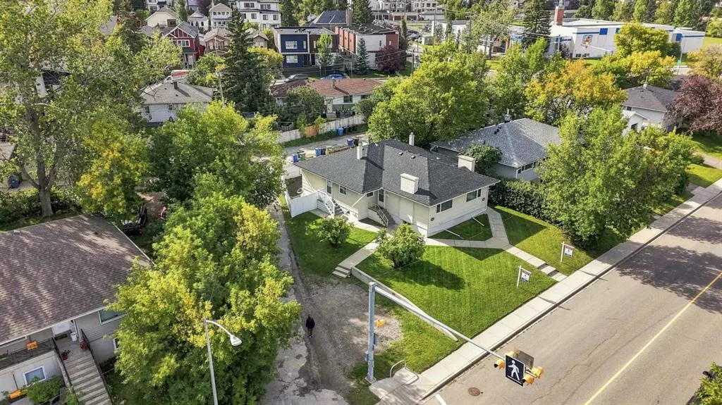 2404 & 2406 Richmond Road SW