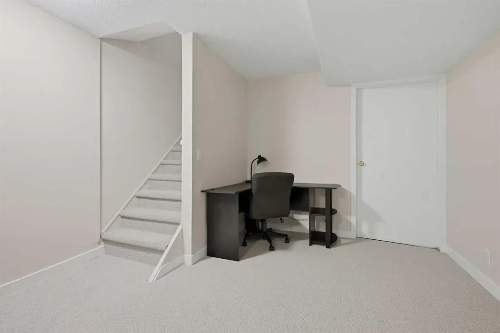 2404 & 2406 Richmond Road SW
