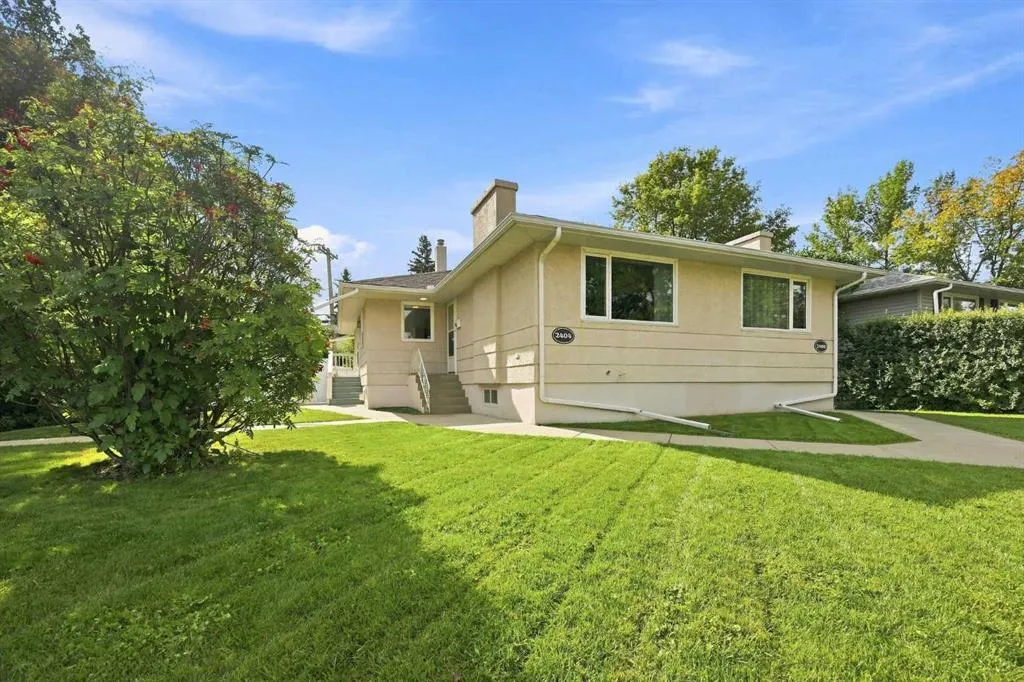 2404 & 2406 Richmond Road SW