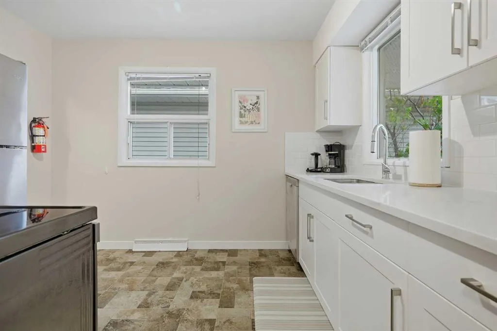 2404 & 2406 Richmond Road SW