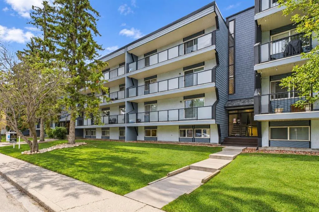 617 56 Avenue SW #401