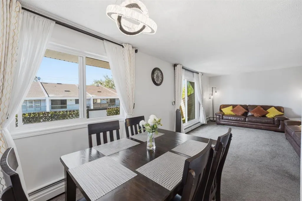617 56 Avenue SW #401