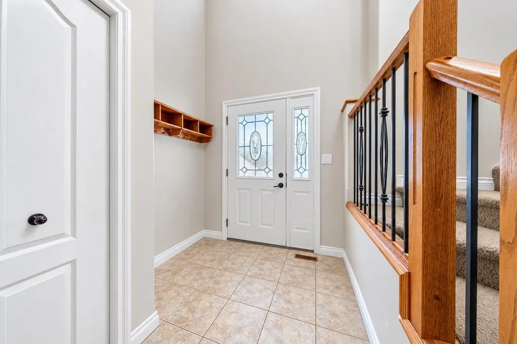 80 Irving Crescent