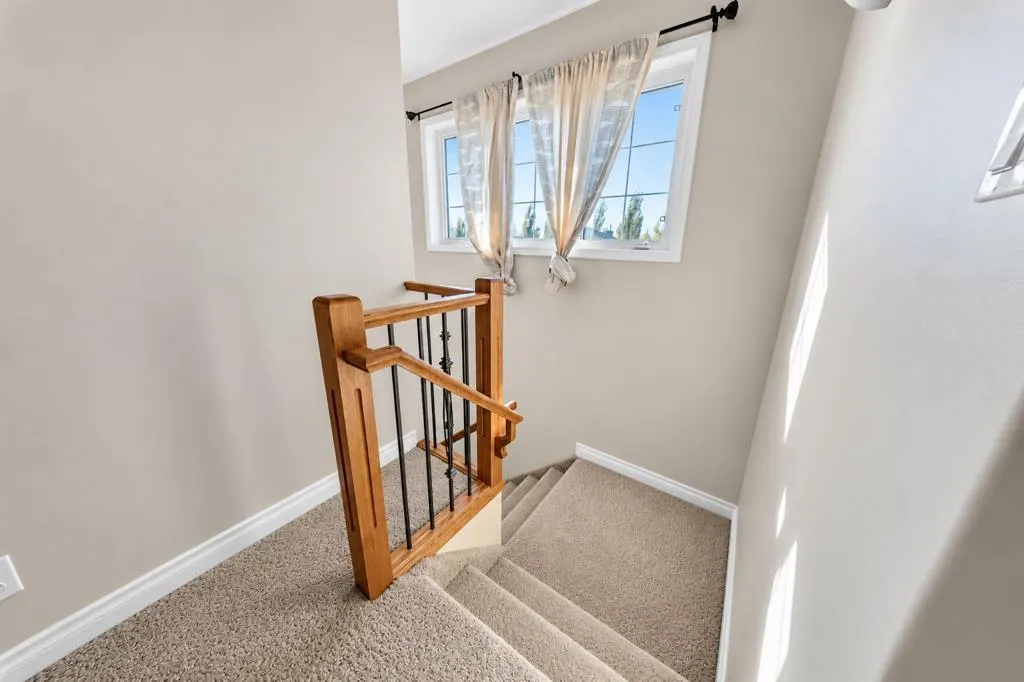 80 Irving Crescent
