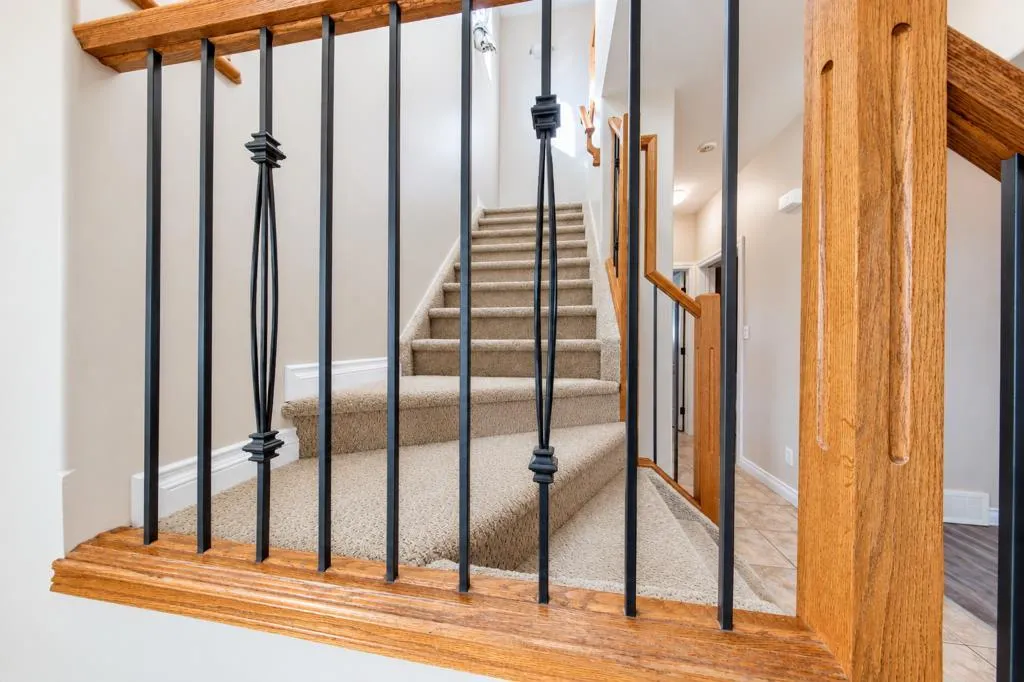 80 Irving Crescent