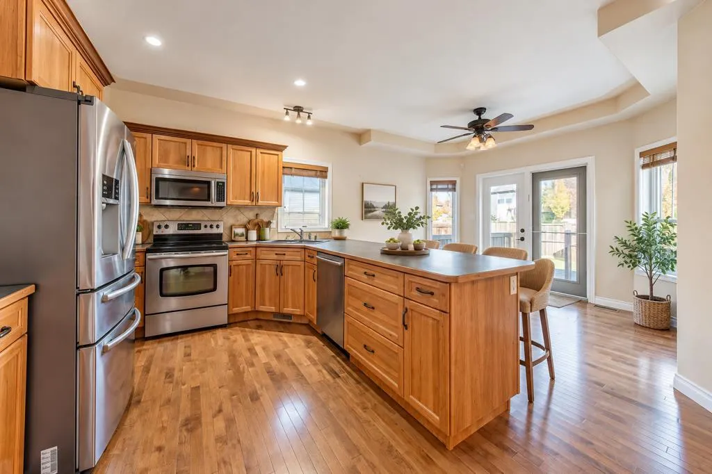 80 Irving Crescent