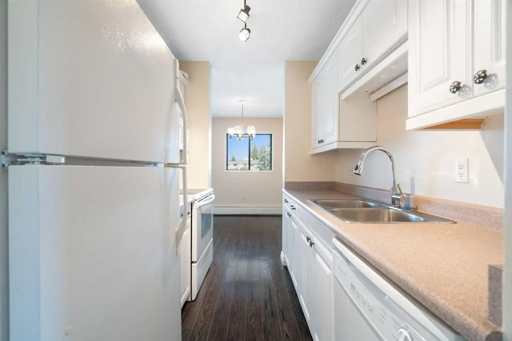 3115 51 Street SW #2301