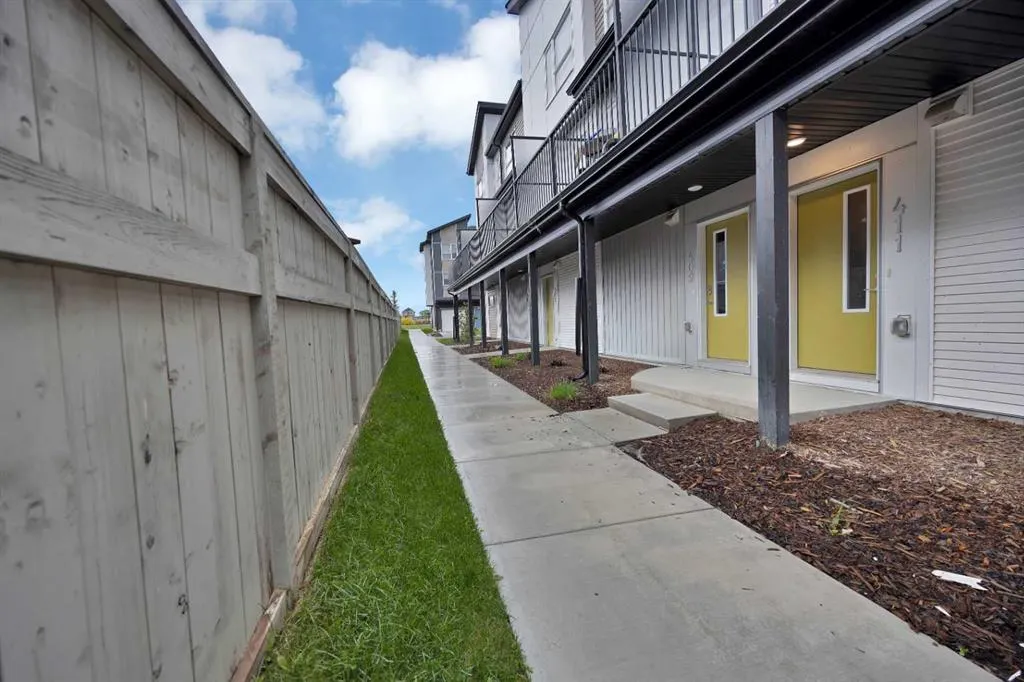 301 Redstone Boulevard NE #411