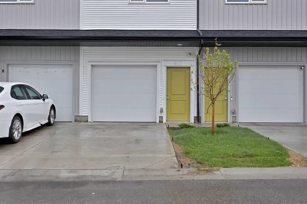 301 Redstone Boulevard NE #411