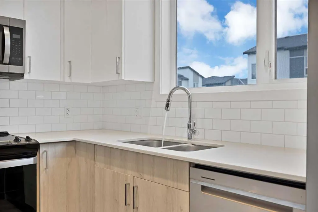 301 Redstone Boulevard NE #411