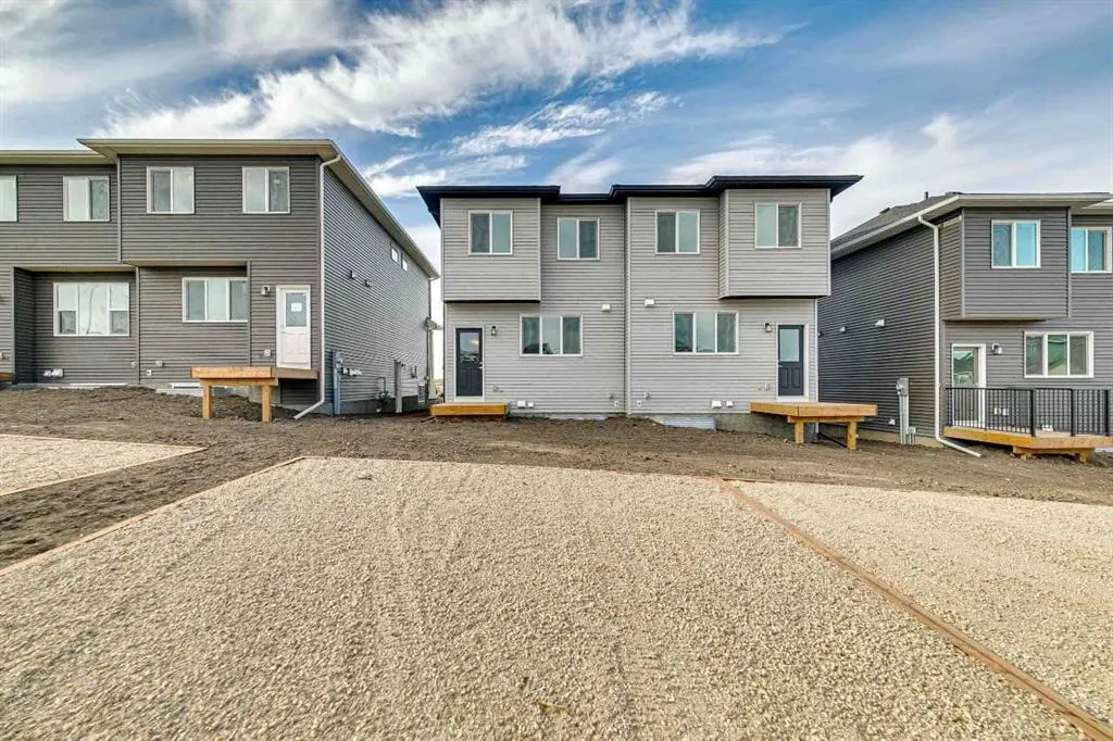 178 Aquila Grove NW