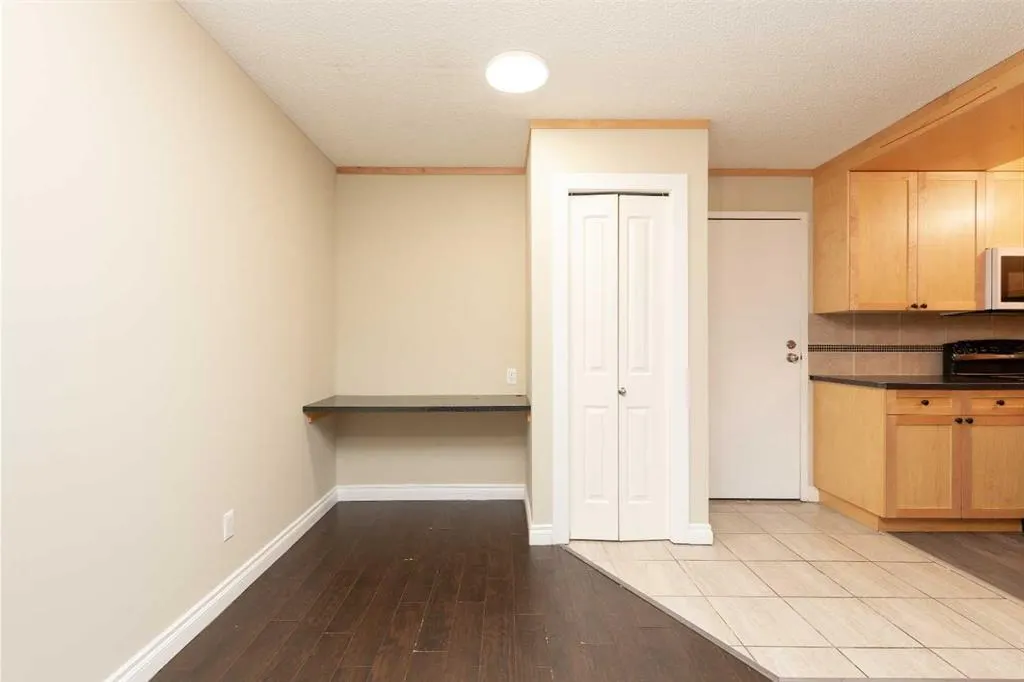 295 Columbia Boulevard W #105B