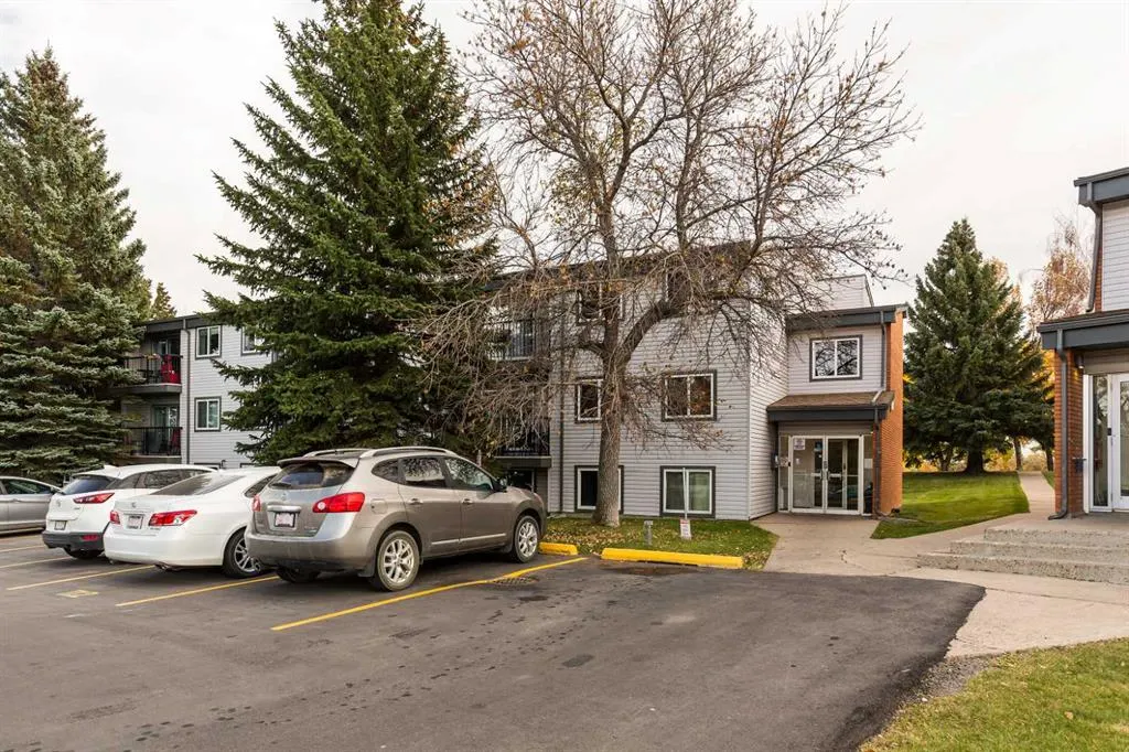 295 Columbia Boulevard W #105B