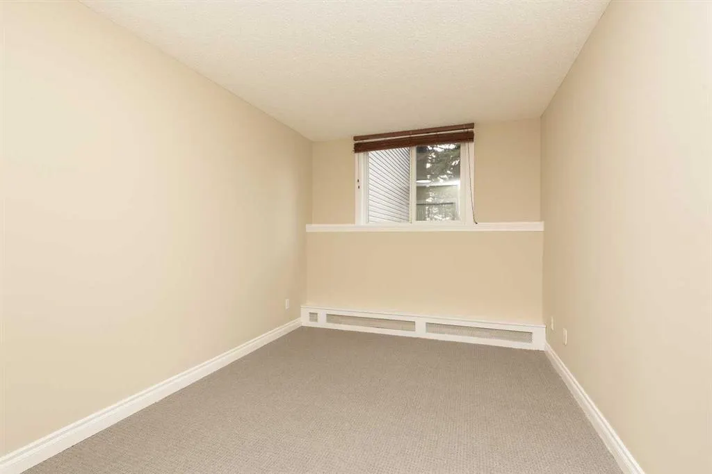 295 Columbia Boulevard W #105B