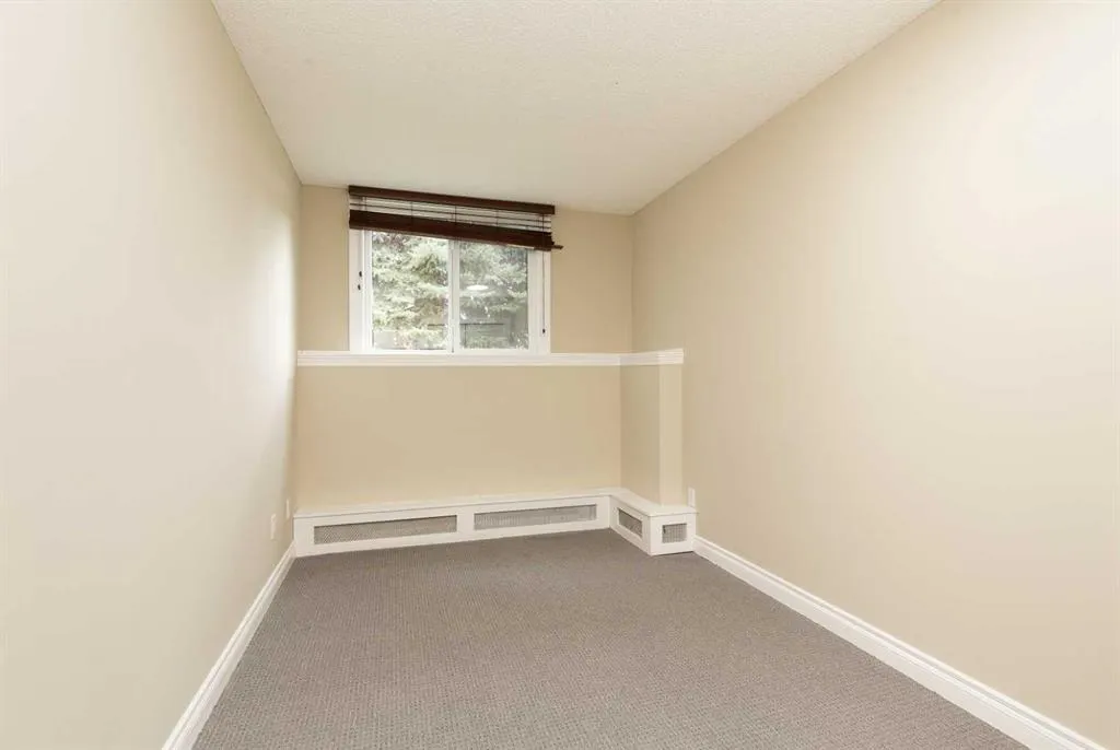 295 Columbia Boulevard W #105B
