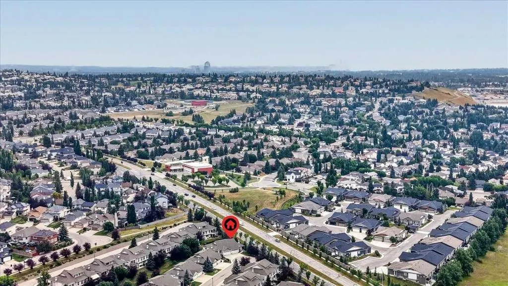 248 Springbank Villas SW
