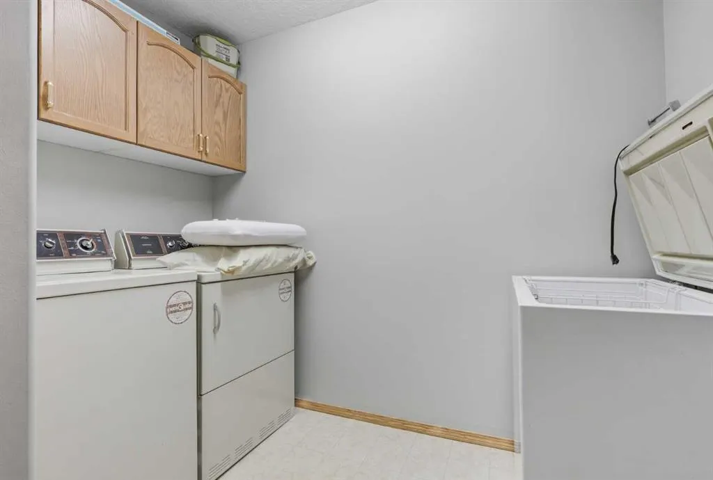 100 2 Avenue S #332