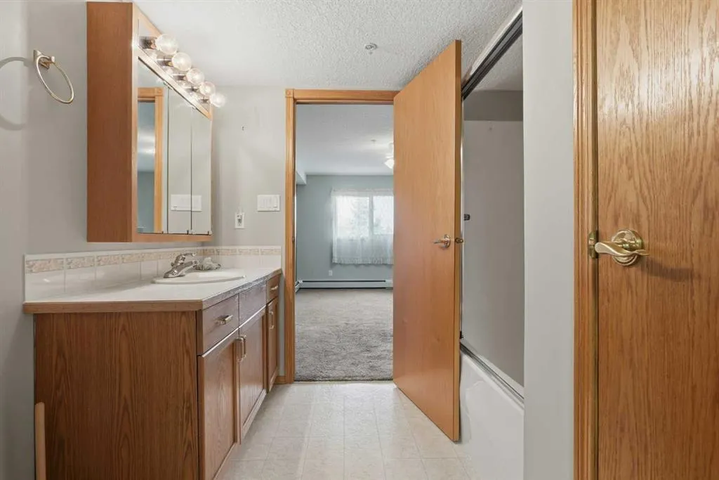100 2 Avenue S #332