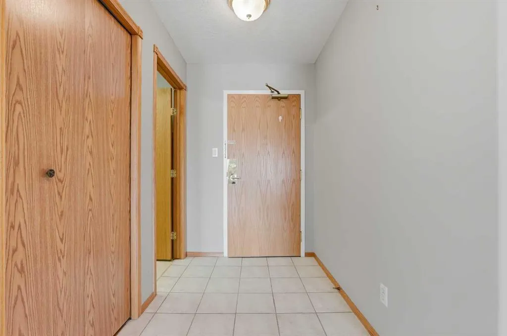 100 2 Avenue S #332
