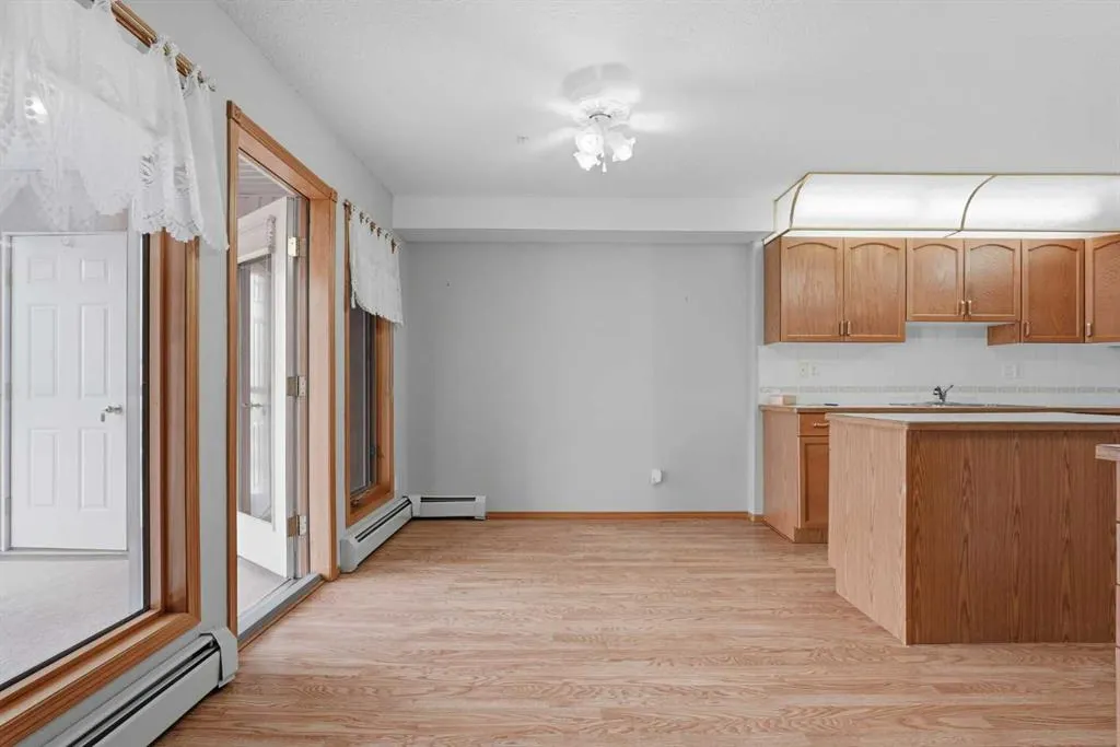 100 2 Avenue S #332