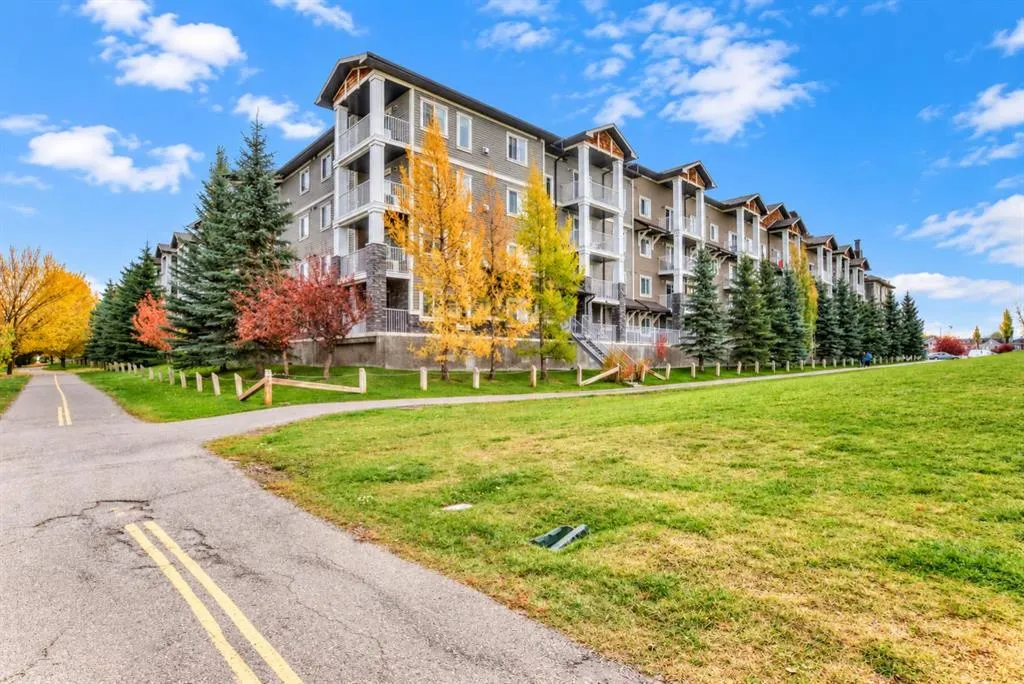 115 Prestwick Villas SE #3312
