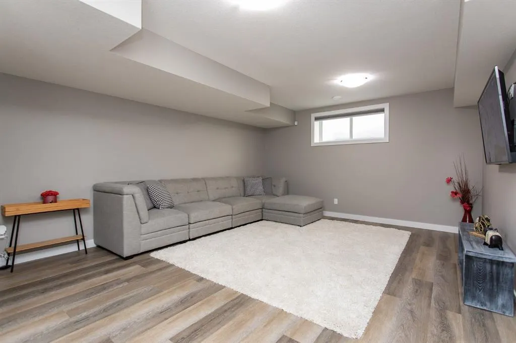 25 Trebble Close