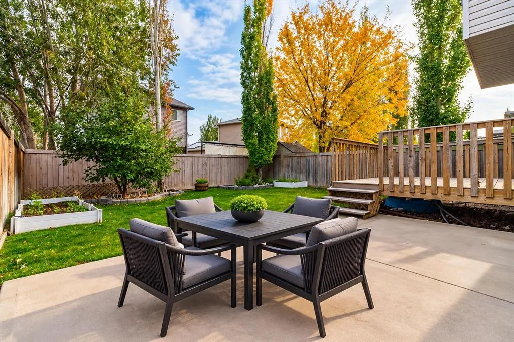 71 Coalbanks Gate W