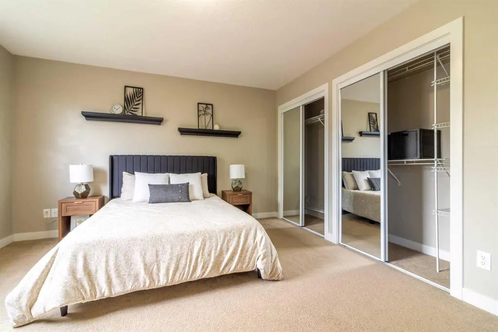 71 Coalbanks Gate W