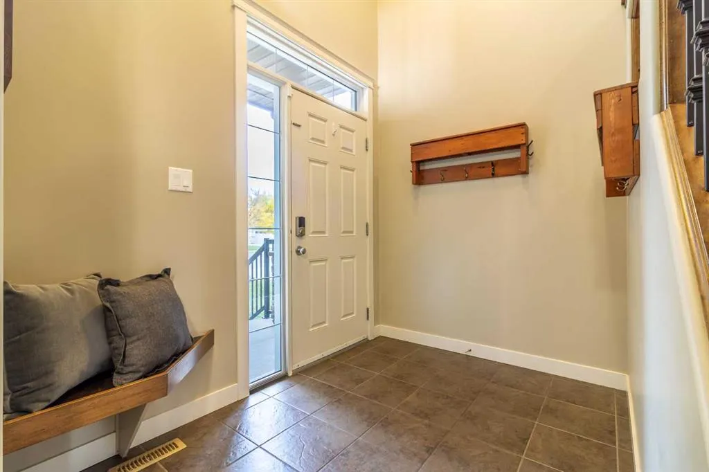 71 Coalbanks Gate W