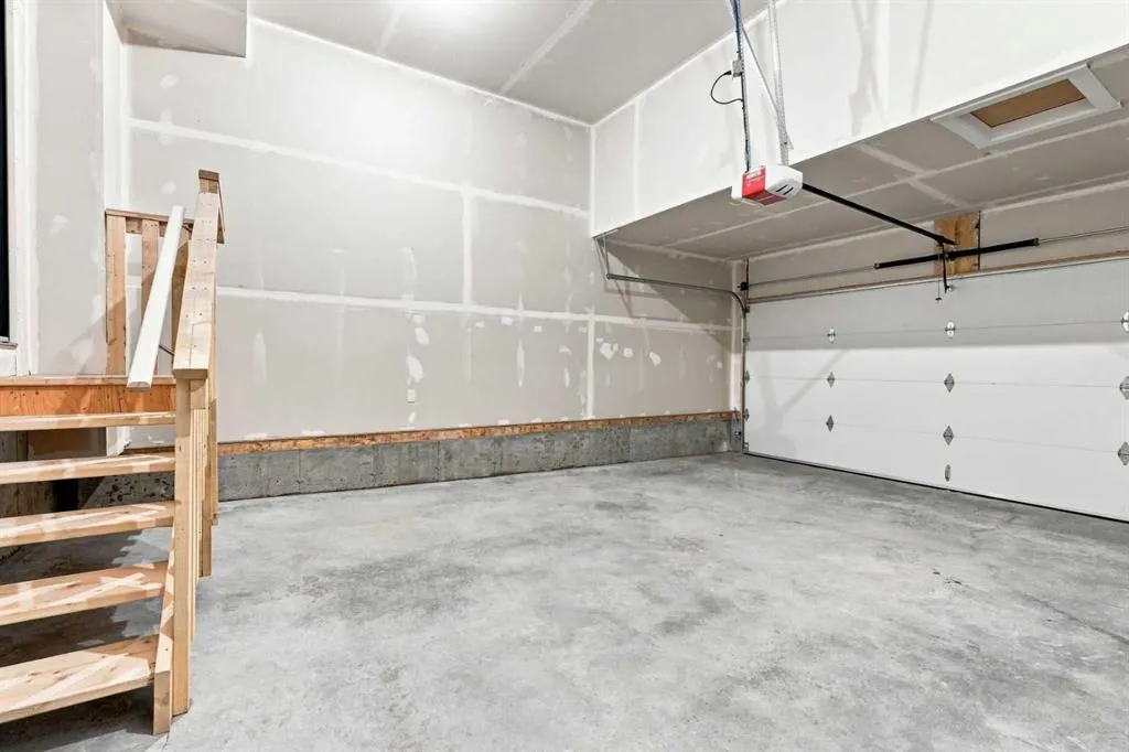 266 Heartwood Gardens SE