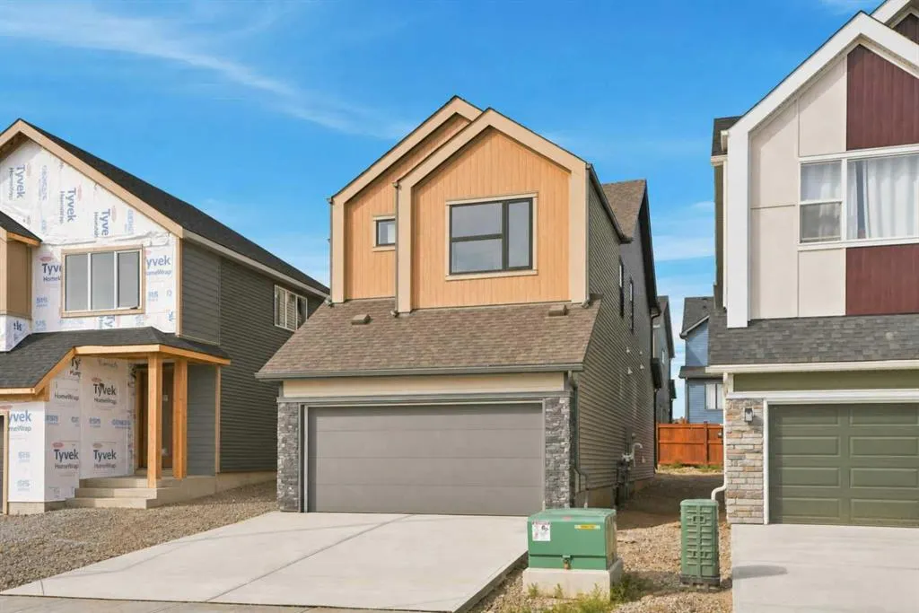 266 Heartwood Gardens SE