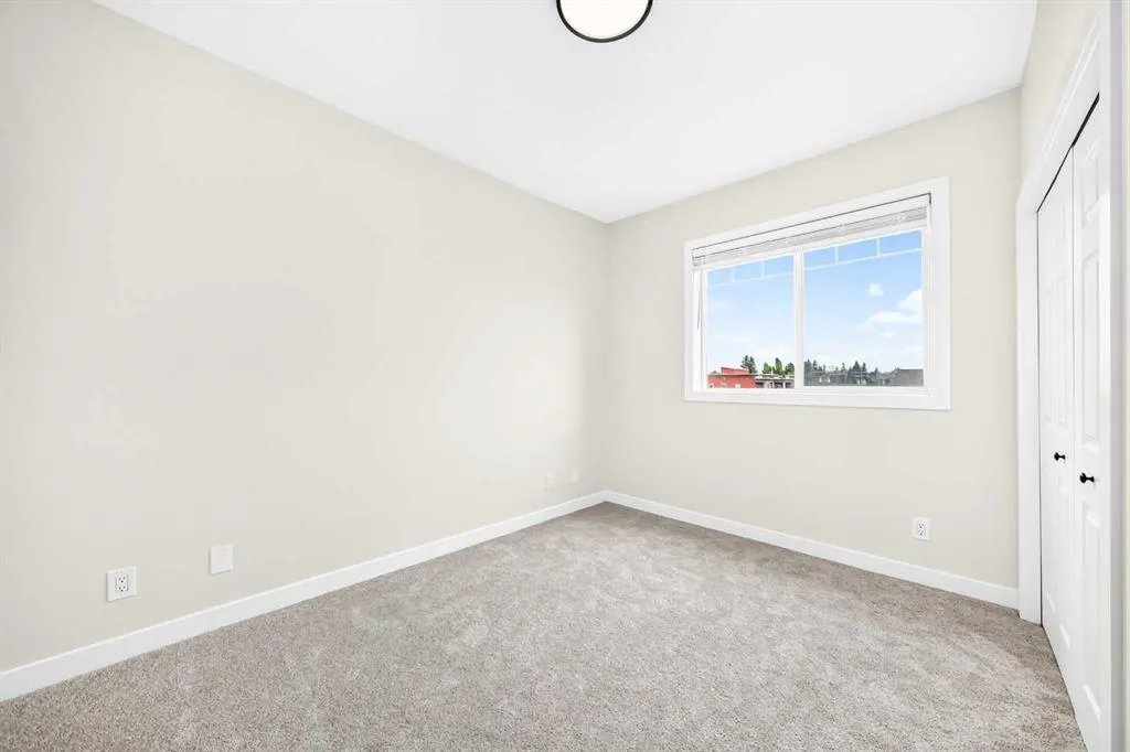 1905 Centre Street NW #301
