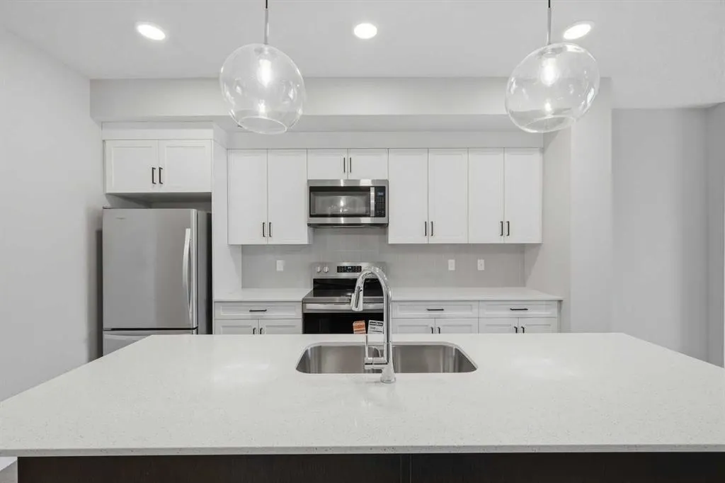 339 Belvedere Drive SE
