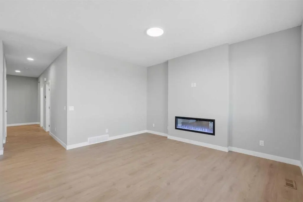 59 Belvedere Crescent SE