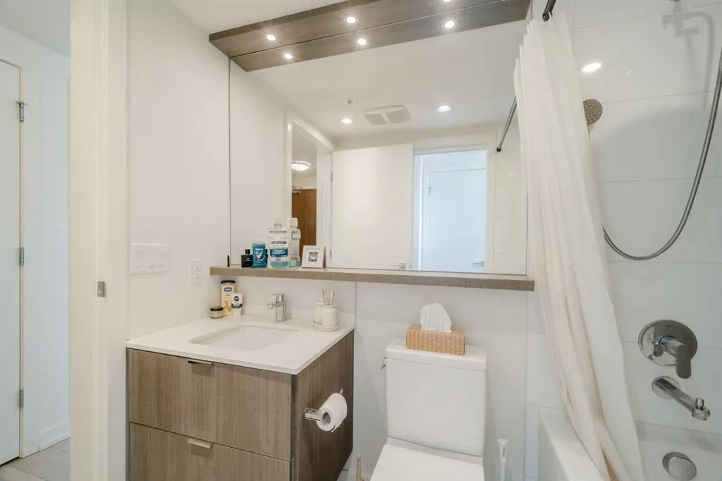 128 2 Street SW #1405