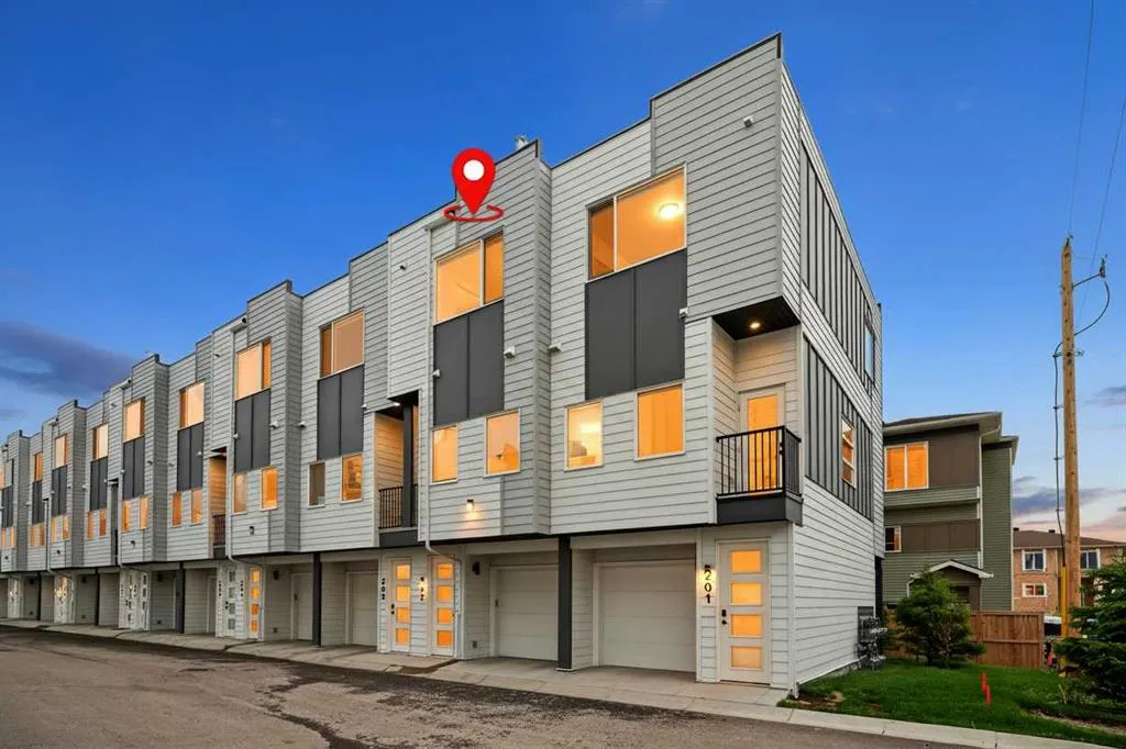 101 Panatella Square NW #202