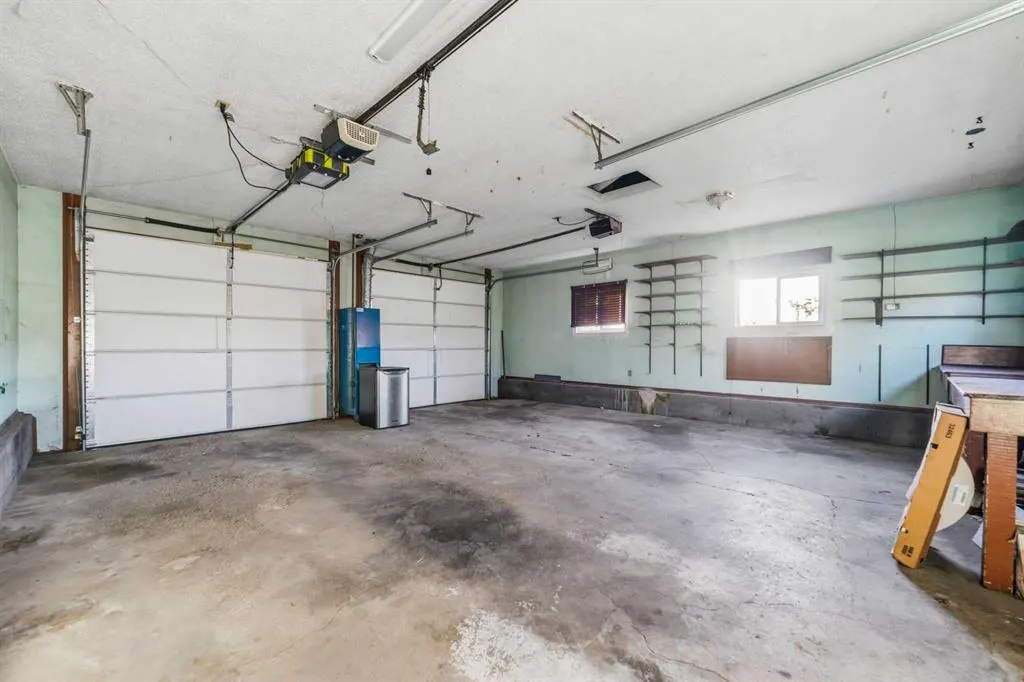 120 Whitefield Drive NE