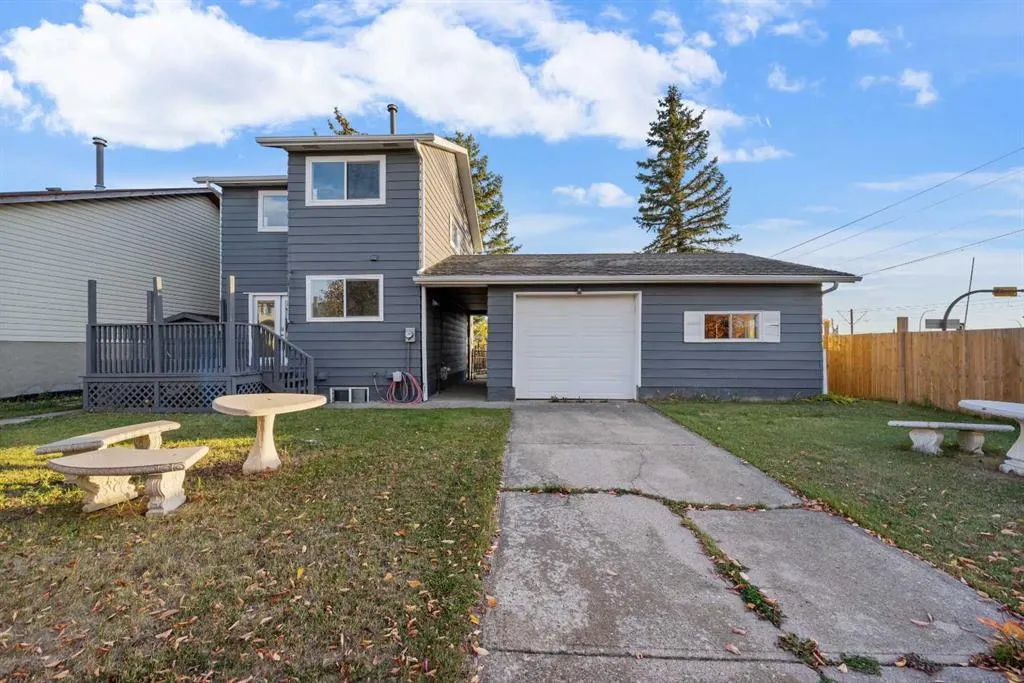120 Whitefield Drive NE