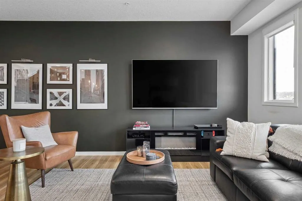 42 Cranbrook Gardens SE #1303