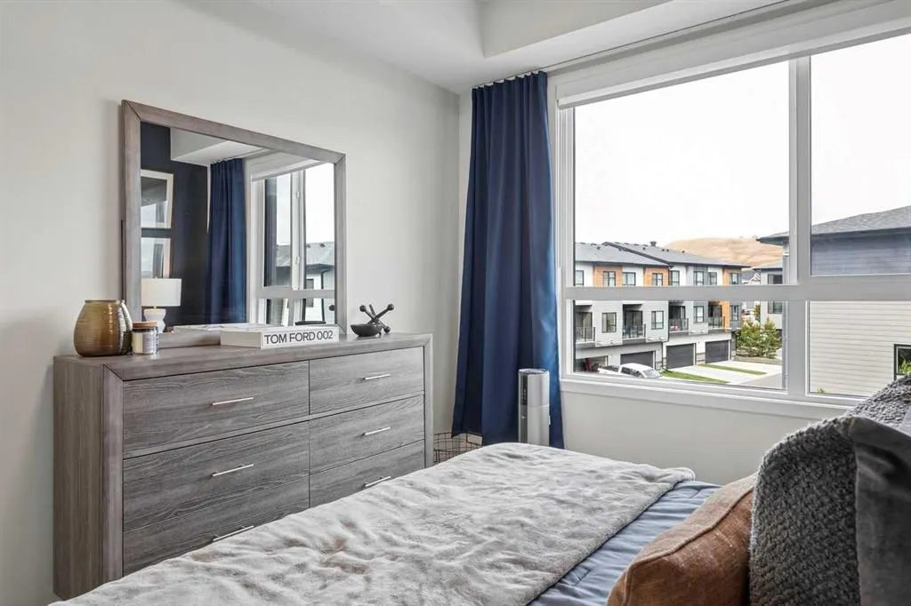 42 Cranbrook Gardens SE #1303