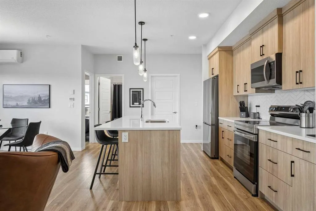 42 Cranbrook Gardens SE #1303