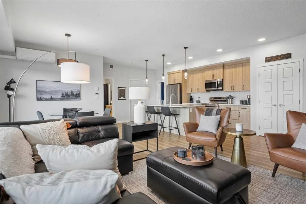 42 Cranbrook Gardens SE #1303