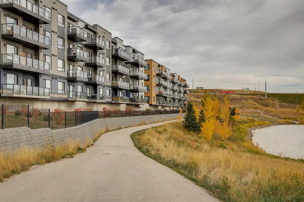 42 Cranbrook Gardens SE #1303
